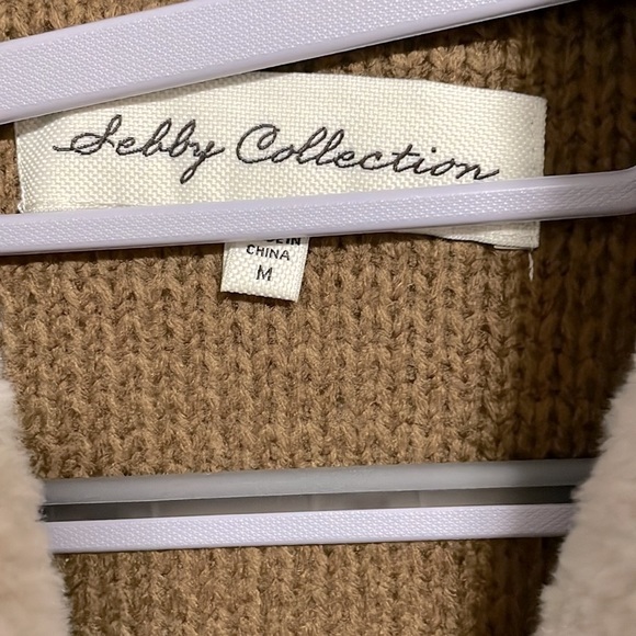 Debby Collection - faux fur, suede-look sweater cardigan - Women’s M - Picture 6 of 9